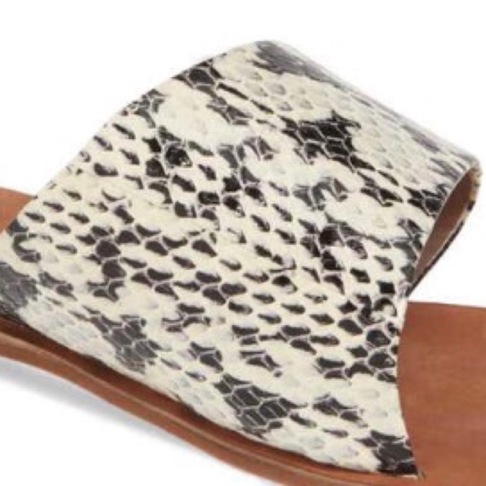 Diane Von Furstenberg Brittany NWT Sandal - Picture 3 of 4